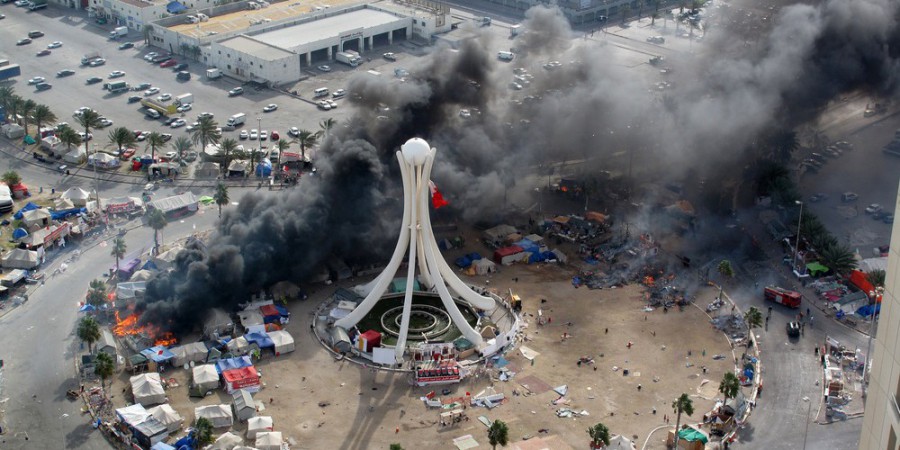 Tents set aflame in Pearl Roundabout, Manama, Bahrain, 16 March 2011
